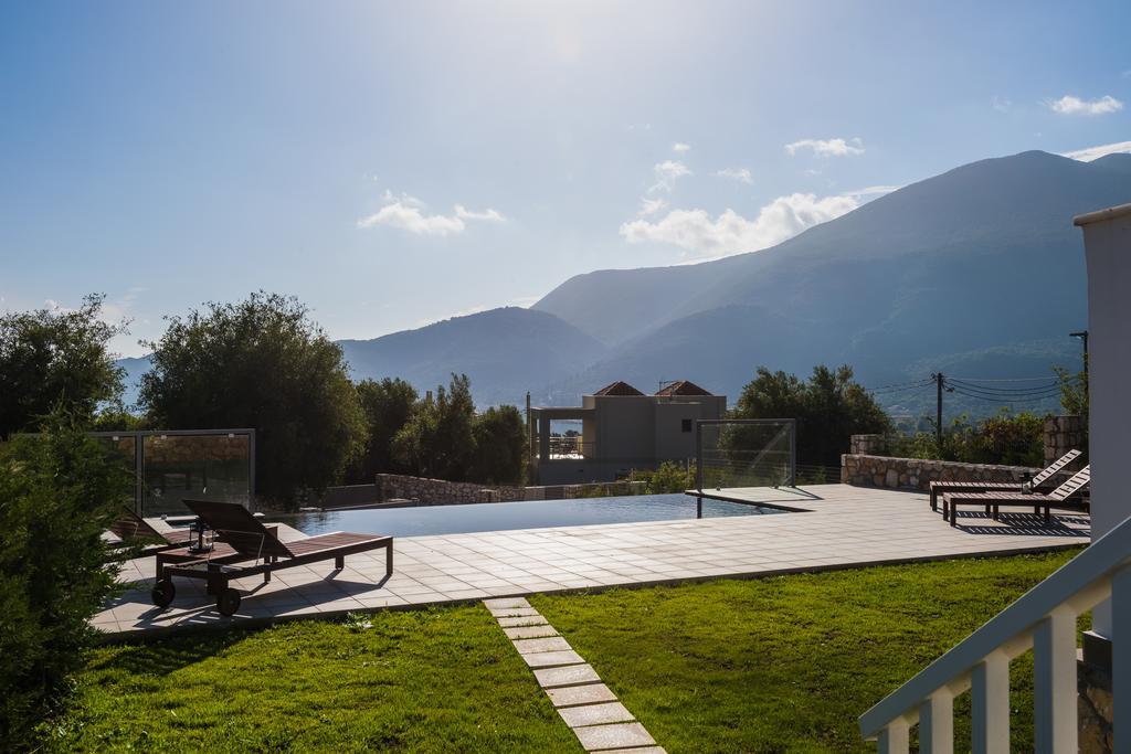 White Villas Karavomylos Exterior photo