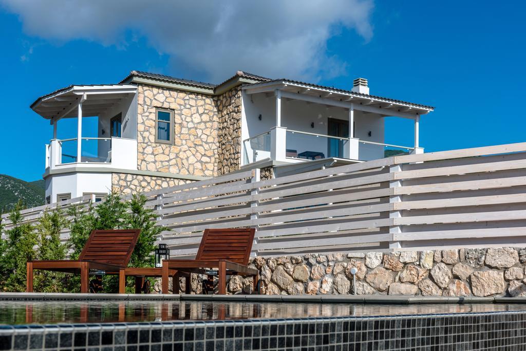 White Villas Karavomylos Exterior photo