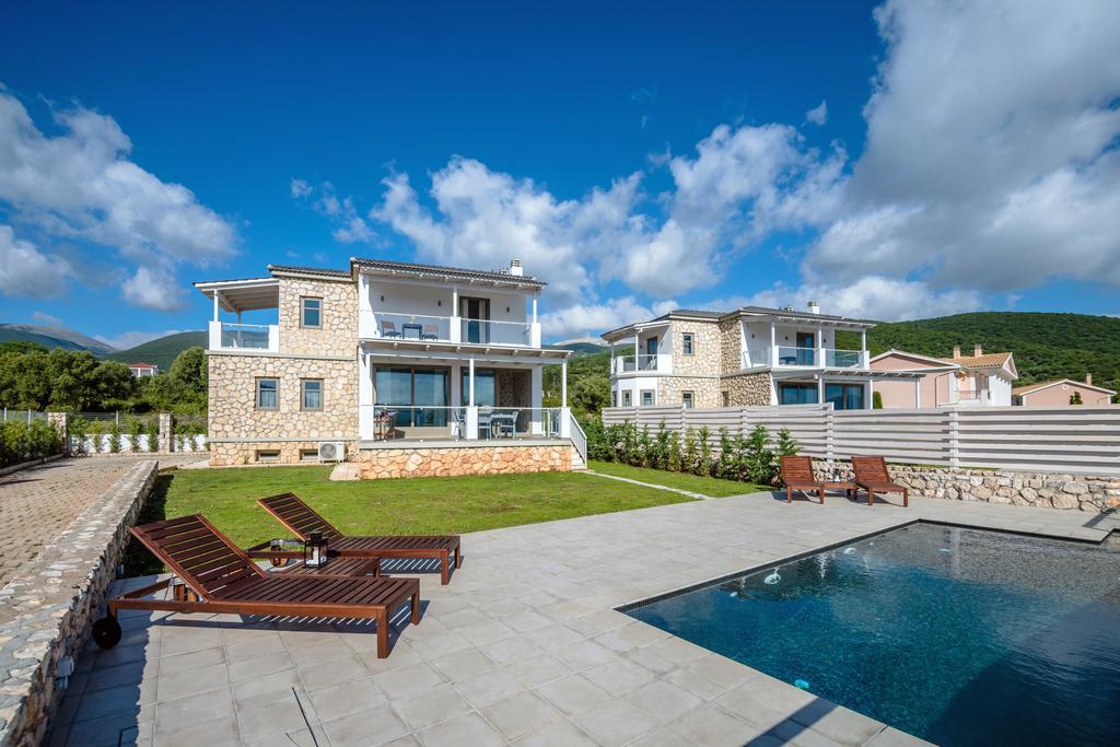 White Villas Karavomylos Exterior photo
