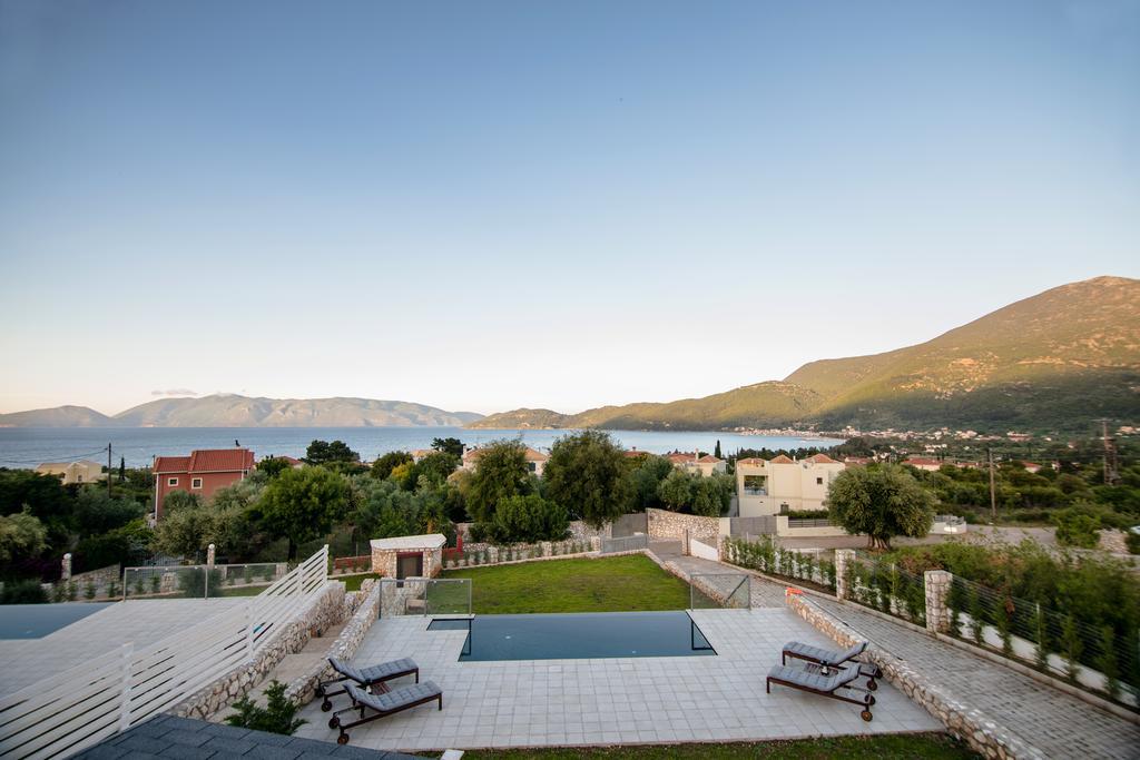 White Villas Karavomylos Exterior photo